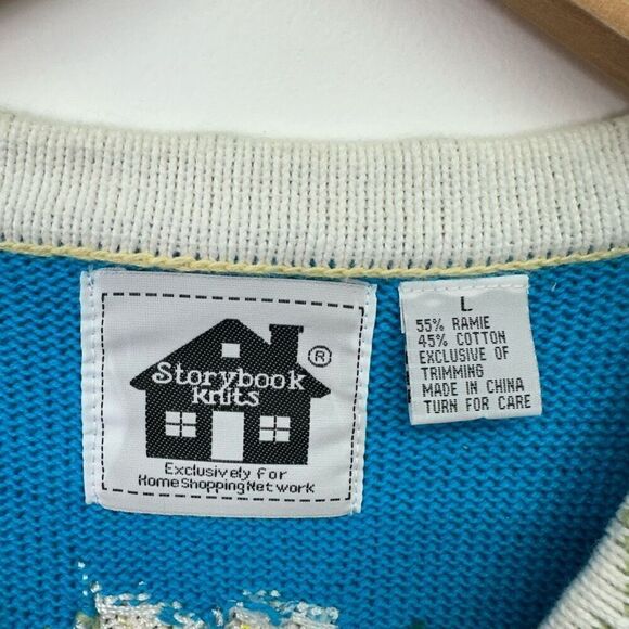 Storybook Knits Women’s Blue Short Sleeve White Lillies Floral Button Cardigan S - Picture 3 of 9